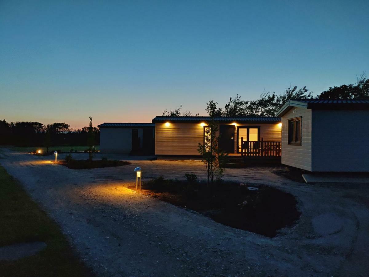 Nissum Fjord Camping Fjand Gårde Exterior foto
